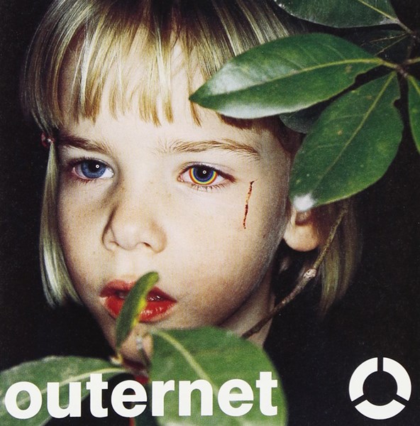 [Album] globe – outernet (Reissue 2010)[MP3 + FLAC / CD / RAR]