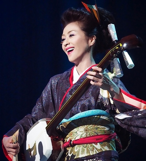 [Album] Yoko Nagayama – 25 Years ~Enka Best~[MP3 / RAR]