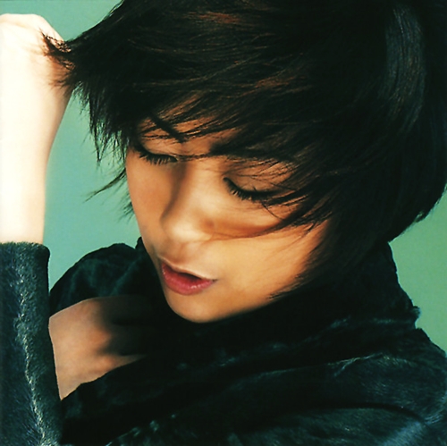[Album] Utada Hikaru – Distance (Reissue 2018)[FLAC + MP3]