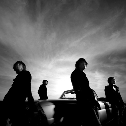 [Album] GLAY – Love Is Beautiful [MP3 / RAR]