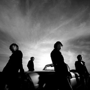 [Album] GLAY – Love Is Beautiful (2007.01.31/MP3/RAR)
