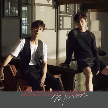 [Single] 東方神起 – Hot Hot Hot / ミラーズ (2019.07.31/AAC/RAR)