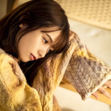 [Single] Kana Adachi – Call me / Omokage (2019.10.14/ACC/RAR)
