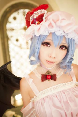 [Cosplay] Ely – Touhou Chiya Yume REMILIA SCARLET