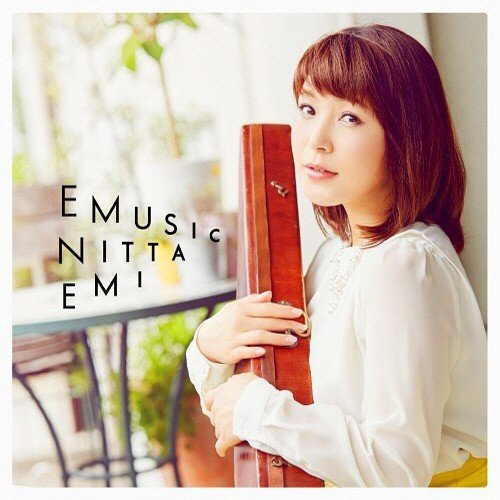 [Album] 新田恵海 (Emi Nitta) – EMUSIC [FLAC / 24bit Lossless / WEB] [2015.10.21]