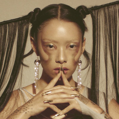 [Album] Rina Sawayama – SAWAYAMA [FLAC + MP3 320 / WEB]