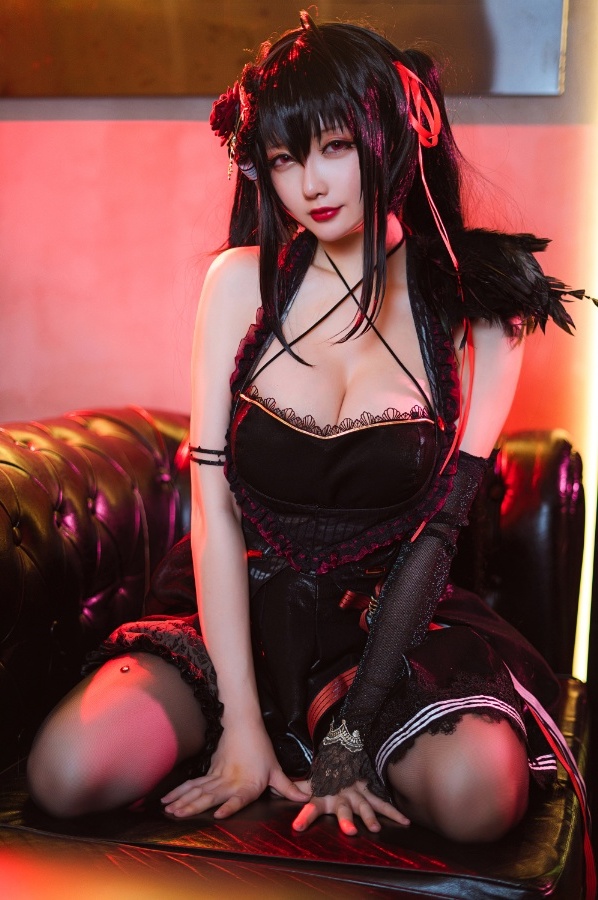 [Cosplay] Hoshilily 星之迟迟 – Taihou 大凤 (Azur Lane)