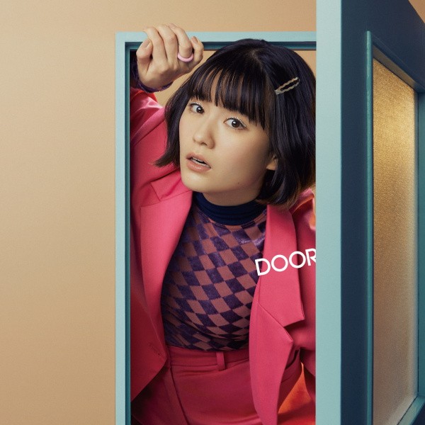 [Album] SHE IS SUMMER – DOOR [FLAC / WEB] [2021.03.24]