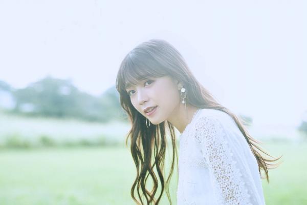 [MUSIC VIDEO] 三森すずこ – アコースティックライブ「夕焼けのカーテン」(2020.06.14/MP4/RAR) (WEBRIP)