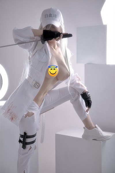 [Cosplay] Hokunaimeko 北乃芽子 – Cells at work! BLACK はたらく細胞BLACK