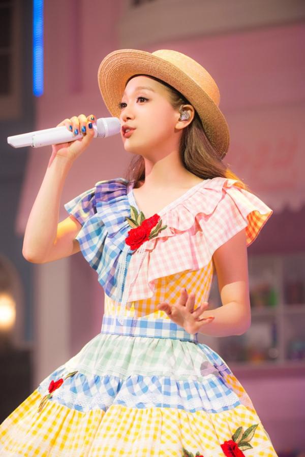 [TV-SHOW] 西野カナ – Kana Nishino Love it Tour-Digest- (2018.07.24) (WEBRIP)