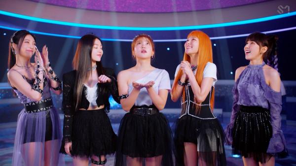 [MUSIC VIDEO] Red Velvet – Queendom (2021.08.16/MP4/RAR)