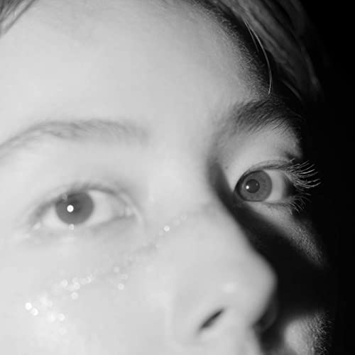 [Album] Maika Loubté – Closer (2021.04.23/MP3/RAR)