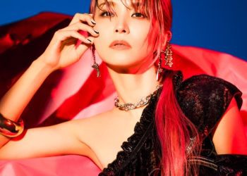 [Single] LiSA – Issei no Kassai / 斉ノ喝采 (2022.11.05/MP3+Flac/RAR)