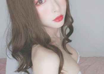 [COSPLAY] 清水由乃 – 花嫁自拍[44P+2V]