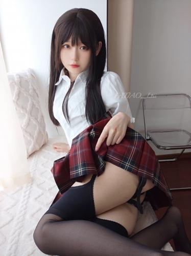 [Fantia] 迷之呆梨 – 学姐の黑丝诱惑[70P3V-600M]