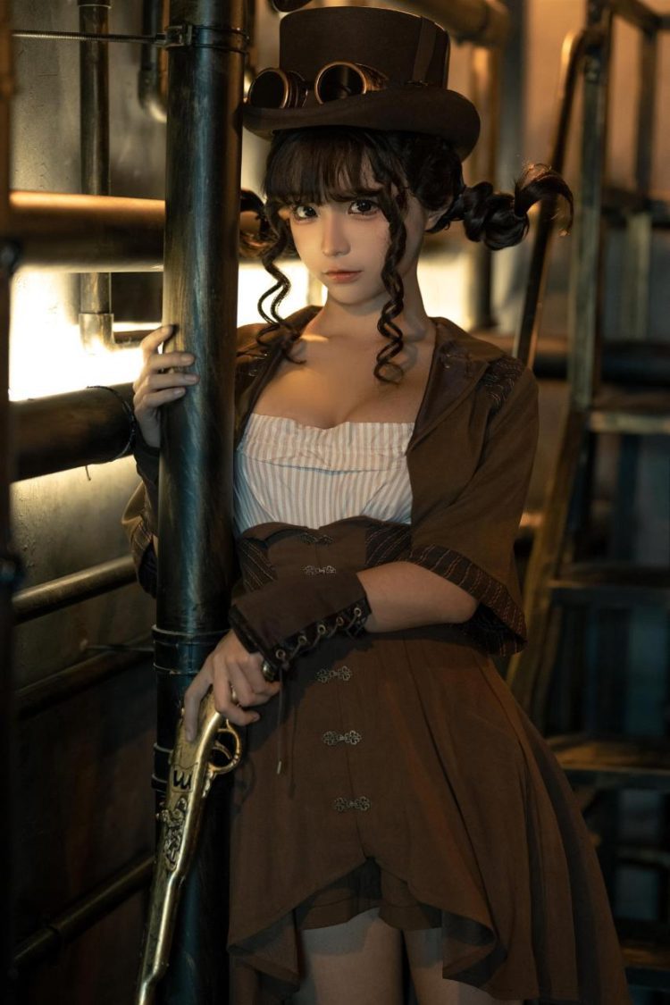 Cosplay 洛桑w伊梓 眼镜妹妹 [32P]