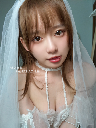 [COSPLAY] 迷之呆梨 – 新婚初夜 [70P3V431M]