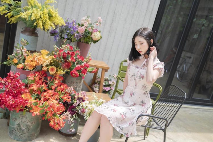 ROGLE Luci Vol.01 Office Look [54P]