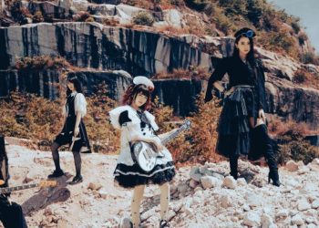 [MUSIC VIDEO] BAND-MAID – TOKYO GARDEN THEATER OKYUJ (2023.01.09/MP4/RAR) (WEBRIP)
