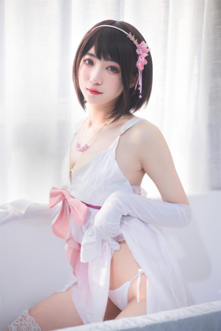 Cosplay 宮本桜 加藤惠浴室 [25P]