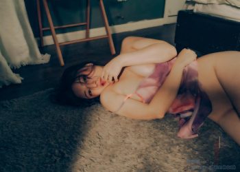 Cosplay 樱晚gigi 灼热 [20P]