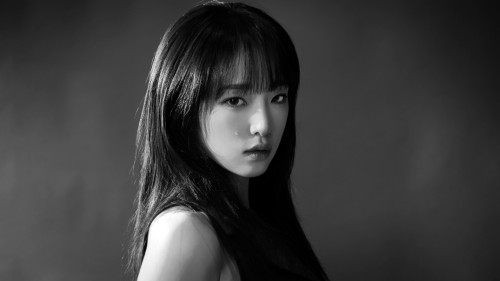 [MUSIC VIDEO] Choi Yena (최예나) – Love War (Feat. BE’O) (2023.01.16/MP4/RAR)