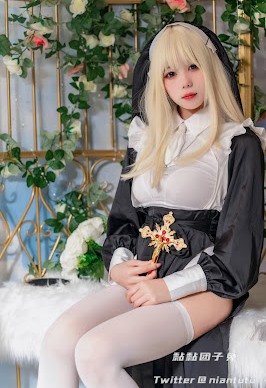 Coser@黏黏团子兔: Nun 修女