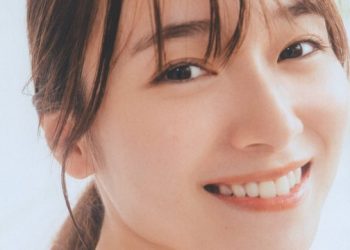 【画像】Egao no Guu, Choki, Paa PB (Moriya Rena 1st Photobook)