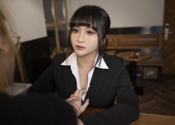 Cosplay 洛璃LoLiSAMA 醉酒OL [104P]