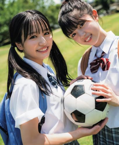 [雑誌] BOMB 2022.09 Sakata Misaki, Sakashita Mako (NMB48)