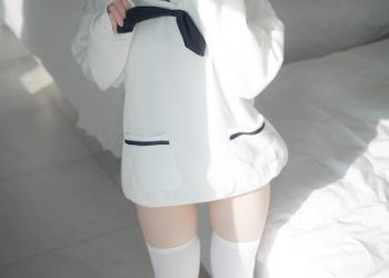 Pure Media Vol.134: Uhye (이유혜)