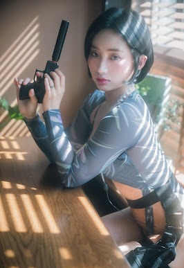 [BLUECAKE] Booty Queen: Secret Agent (+RED.Ver)