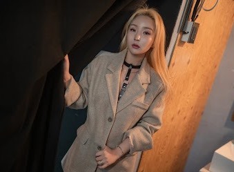 [BLUECAKE] Jinju: The Back Stage No.3 (+RED.Ver)