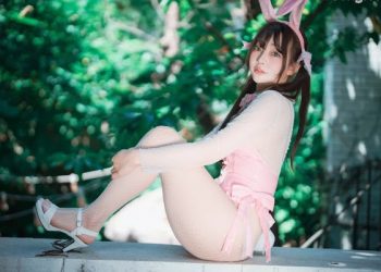 DJAWA Photo – Newbom: “The Year of the Pink Bunny”